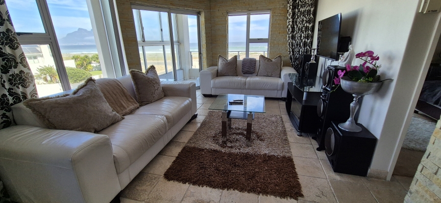 2 Bedroom Property for Sale in Waves Edge Western Cape